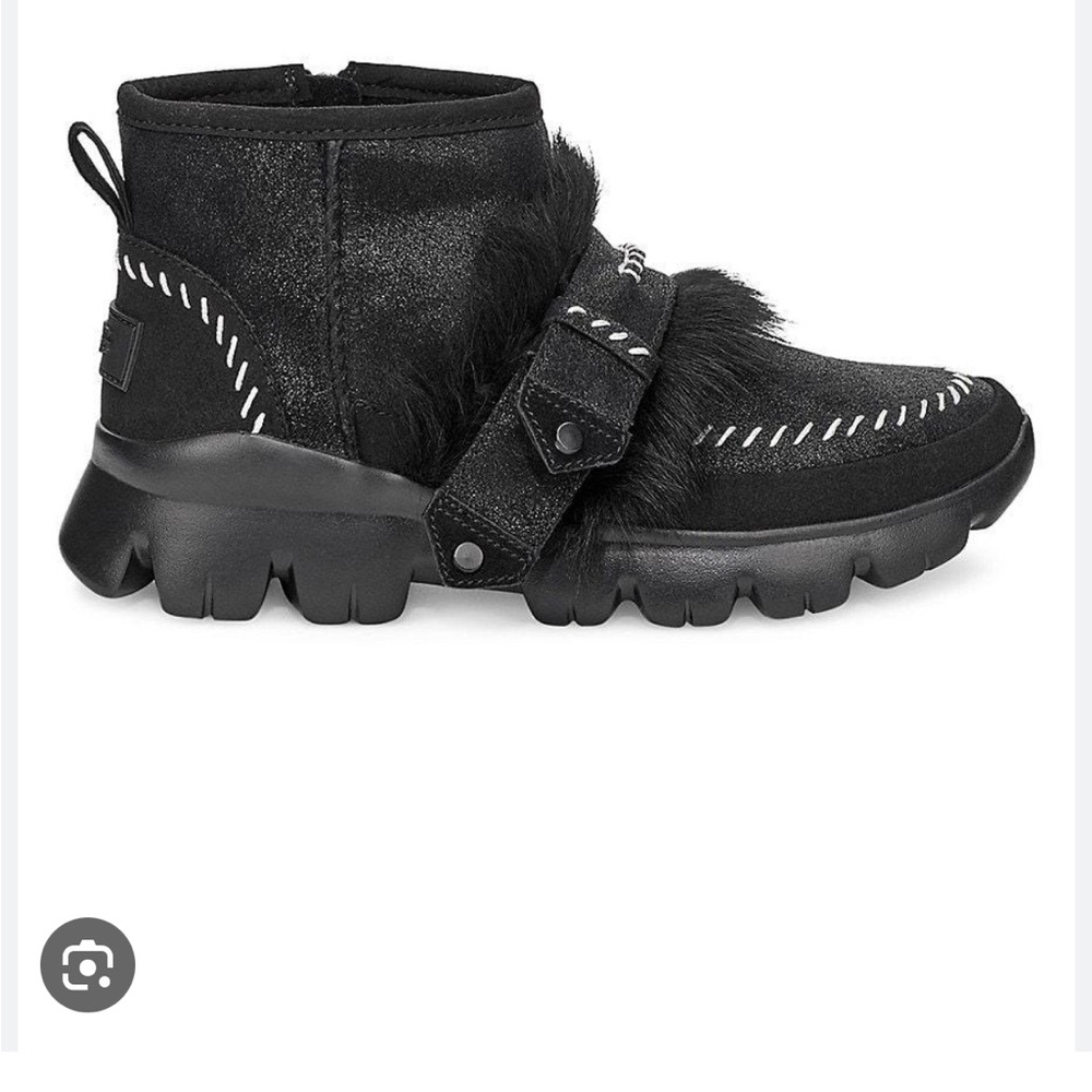 UGG Fluff Punk Boot black women US5/EU36